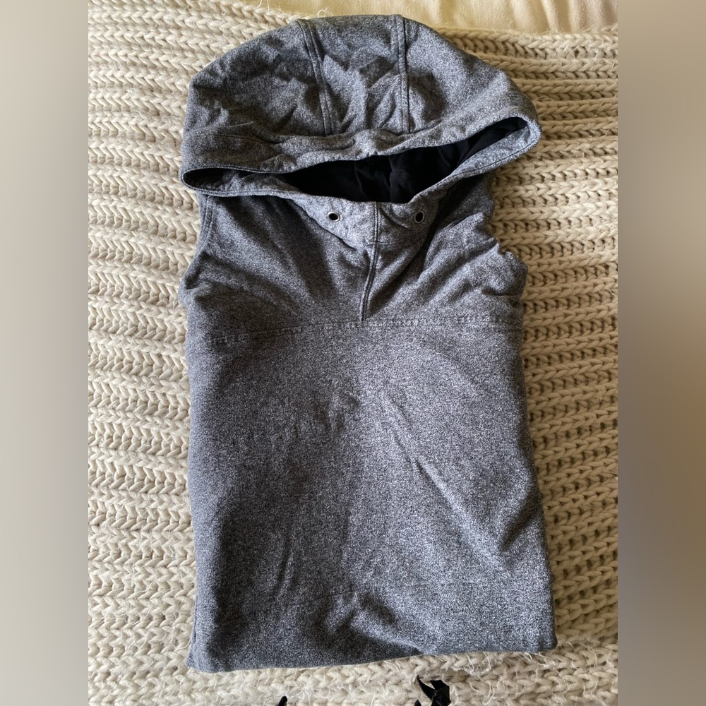 lululemon hoodie